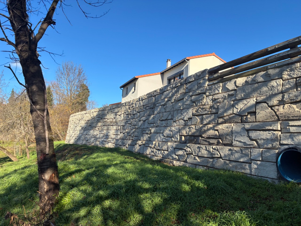 Société Bonnefoy TP Monteil (43)