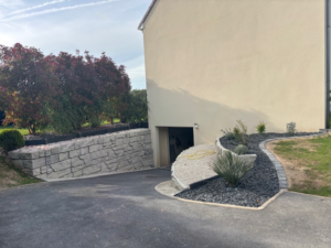 Descente de garage Verti-Block™ – Mur de soutènement blocs bétons